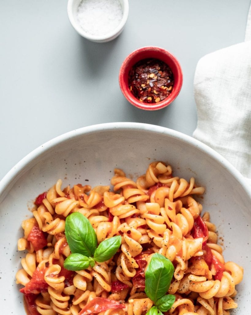 pasta alla vodka half bowl