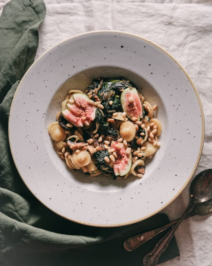 Caramelised onion and mushroom pasta above