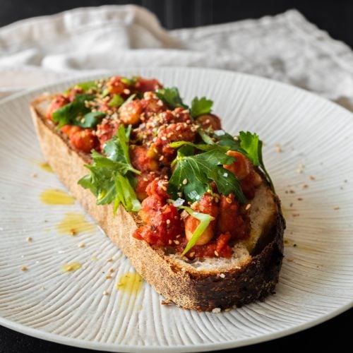 homemade baked beans on toast