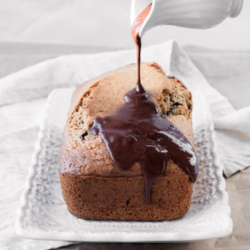 tiroler cake pouring chocolate side